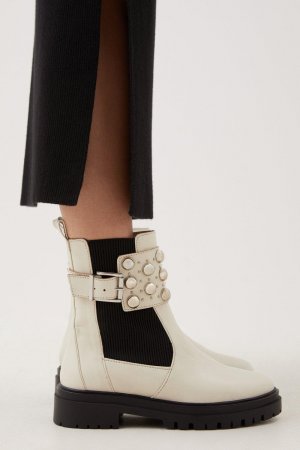 Кожаные ботинки челси с куполообразными заклепками и манжетами на щиколотке , белый Karen Millen