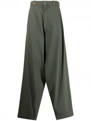 Широкие брюки с низким шаговым швом Maison Mihara Yasuhiro. Цвет: зеленый