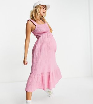 Розовое ярусное платье миди на бретельках с присборенной отделкой -Розовый цвет New Look Maternity