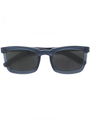 Квадратные солнцезащитные очки Delirious. Цвет: серый