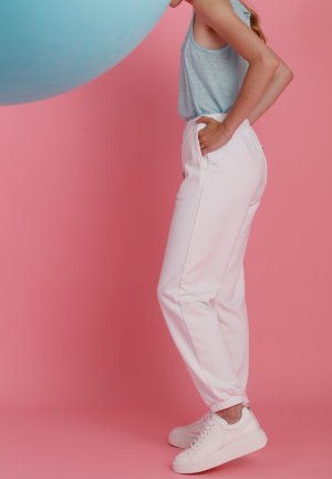 Спортивные брюки MAX&MOI. Цвет: белый