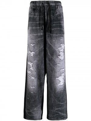 Широкие джинсы с эффектом потертости FIVE CM. Цвет: черный