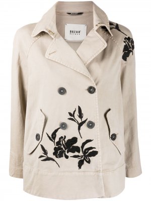 Пальто с цветочной вышивкой Bazar Deluxe. Цвет: нейтральные цвета