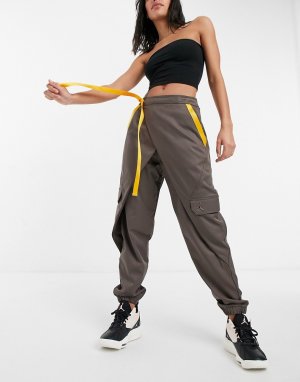 Серые брюки в утилитарном стиле с золотистыми ремешками -Серый Jordan