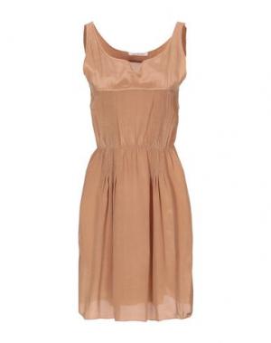 Короткое платье SOHO DE LUXE. Цвет: светло-коричневый