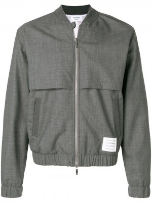 Куртка-бомбер с полосками Thom Browne. Цвет: серый