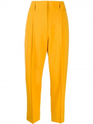 Укороченные брюки со складками Dorothee Schumacher. Цвет: желтый