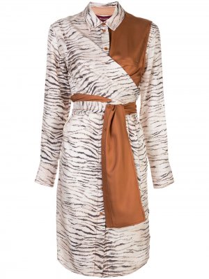 Платье-рубашка с зебровым принтом Sies Marjan. Цвет: бежевый