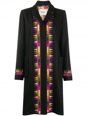 Пальто с вышивкой Bazar Deluxe. Цвет: черный