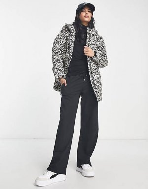 Утепленное пальто с капюшоном Vila леопардовым принтом