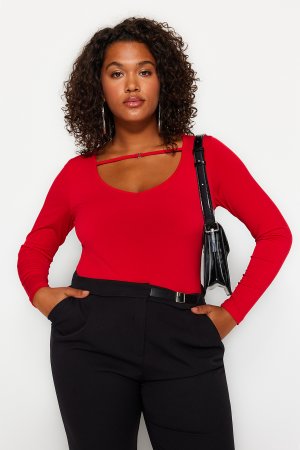 Красная однотонная базовая блузка больших размеров песочного цвета с v-образным вырезом , красный Trendyol
