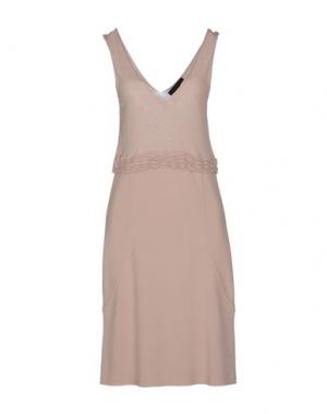 Короткое платье DOPPIO SEGNO. Цвет: голубиный серый