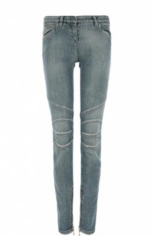 Байкерские джинсы-скинни с декоративной отделкой Balmain. Цвет: голубой