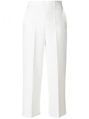 Укороченные брюки со складками Blugirl. Цвет: белый