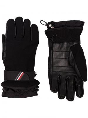 Лыжные перчатки с логотипом Moncler Grenoble. Цвет: черный
