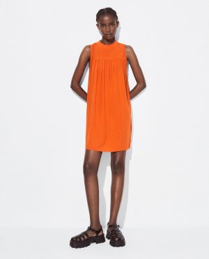 Короткое однотонное платье без рукавов с рюшами Parfois, оранжевый PARFOIS