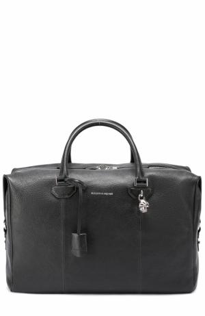 Кожаная дорожная сумка с плечевым ремнем Alexander McQueen. Цвет: черный