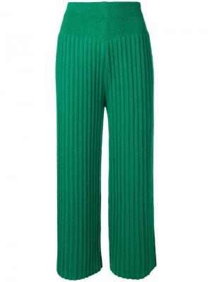 Укороченные плиссированные брюки Kenzo. Цвет: зеленый