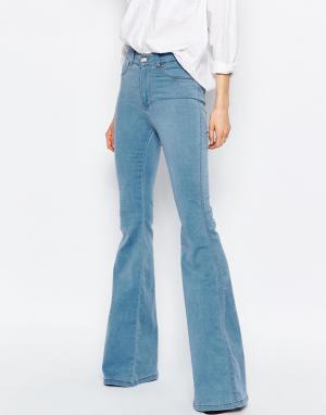 Облегающие расклешенные джинсы с завышенной талией Brigitte Dr Denim. Цвет: синий