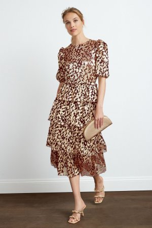 Платье средней длины с короткими плиссированными рукавами и многослойным коричневым принтом из фольги , коричневый Next