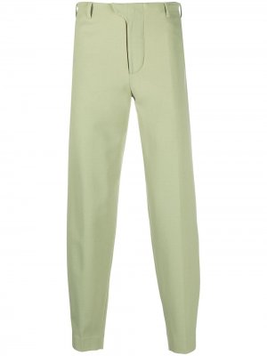 Зауженные брюки Vejas. Цвет: зеленый