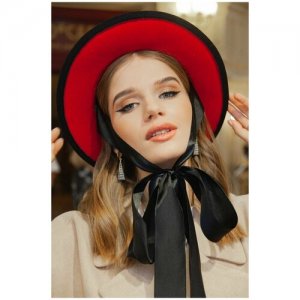 Шляпа женская осенняя,шляпа зимняя, демисезонная,шляпа черная, фетровая канотье Diana Pavlovskaya. Цвет: черный