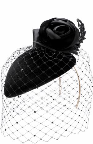 Фетровая шляпа с декоративной сеточкой и цветком Philip Treacy. Цвет: черный