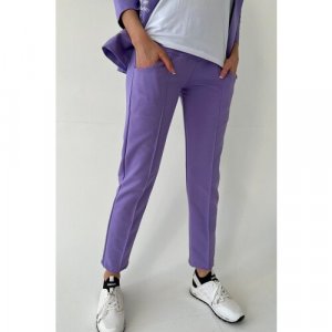 Брюки дудочки , прямой силуэт, спортивный стиль, размер 46, фиолетовый Натали. Цвет: фиолетовый