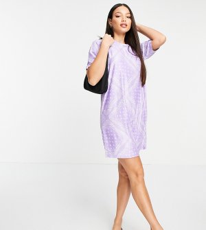 Сиреневое платье-футболка с принтом пейсли -Фиолетовый цвет Urban Threads Tall