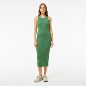 Платья и юбки Женское платье без рукавов из хлопка Lacoste. Цвет: хаки