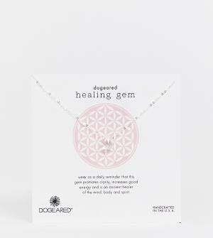 Ожерелье с подвеской-камнем и открыткой надписью healing gem Dogeared. Цвет: серебряный