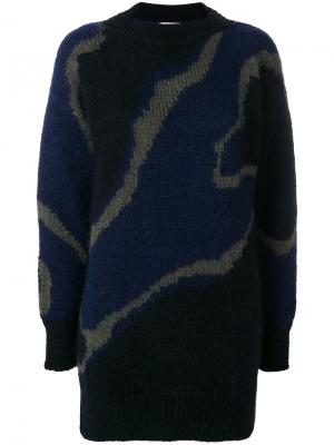 Объемный свитер с узором Wunderkind. Цвет: синий