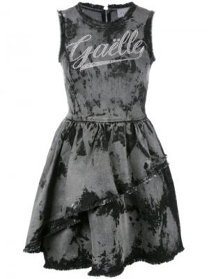 Джинсовое платье с бахромой Gaelle Bonheur. Цвет: серый