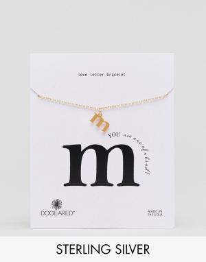 Позолоченный браслет с буквой M Love Letter Dogeared. Цвет: золотой