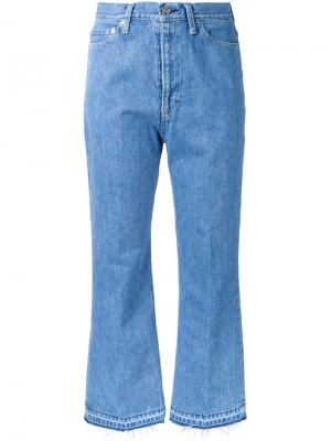 Расклешенные джинсы Artizanaru Cityshop. Цвет: синий