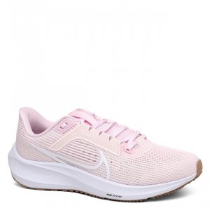 Кроссовки и кеды Nike. Цвет: светло-розовый