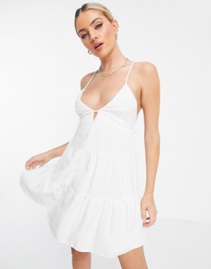 Ярусное летнее платье белого цвета с открытой спинкой -Белый Bershka