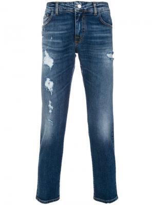 Укороченные джинсы с эффектом потертости Entre Amis. Цвет: синий