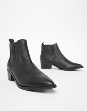 Кожаные ботинки челси с острым носком femme Selected. Цвет: черный