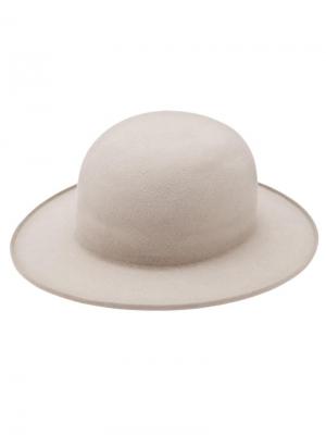 Круглая шляпа Gladys Tamez Millinery. Цвет: телесный