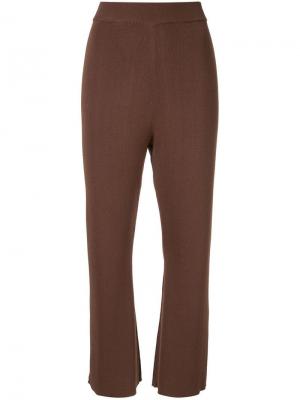 Расклешенные трикотажные брюки G.V.G.V.. Цвет: коричневый