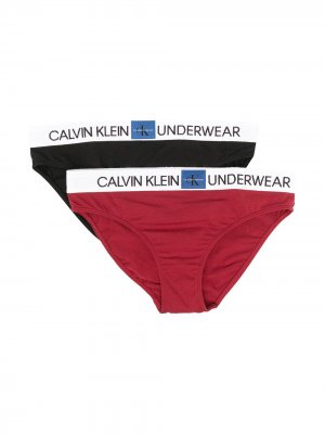 Комплект из двух трусов с логотипом Calvin Klein Kids. Цвет: черный