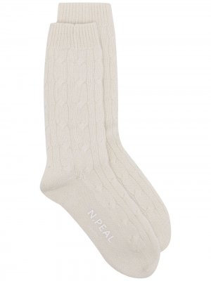 Носки из органического кашемира фактурной вязки N.Peal. Цвет: белый