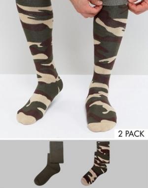 Набор из 2 пар носков под резиновые сапоги с камуфляжным узором ASOS. Цвет: зеленый
