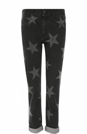 Укороченные джинсы прямого кроя с принтом в виде звезд Stella McCartney. Цвет: черный
