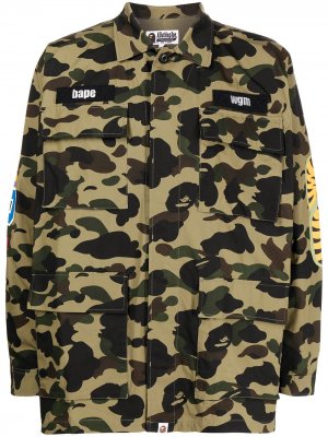 Camouflage-print shark shirt jacket A BATHING APE®. Цвет: коричневый