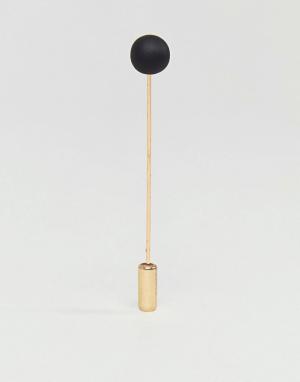 Булавка на лацкан с шариком DesignB эксклюзивно для ASOS London. Цвет: золотой