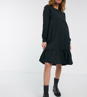 Черное платье мини с ярусной присборенной юбкой Mamalicious Maternity-Черный цвет Mama.licious