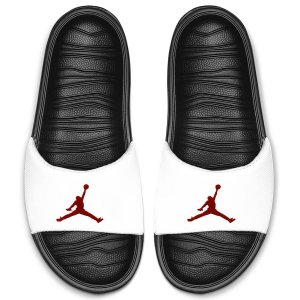 Другие товары Air Jordan. Цвет: белый