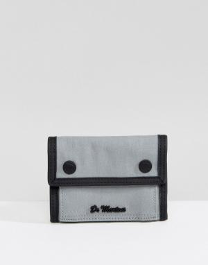 Серый кошелек в стиле милитари Dr Martens. Цвет: серый